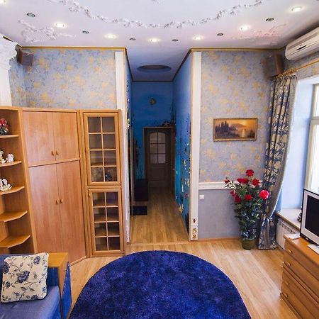 Apartment In The Heart Of Kyiv Exterior foto